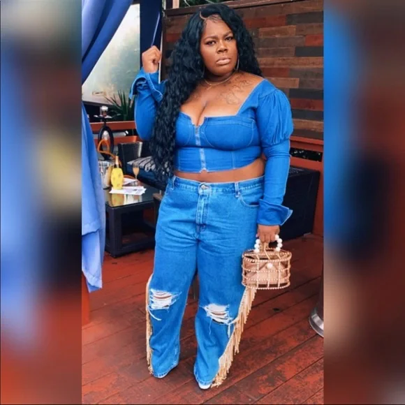 Custom distressed x Chandelier jeans - Picture 1 of 4